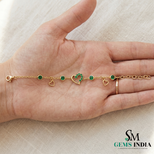Gold Heart Charm Bracelet with Round Emerald Stones – Romantic Dainty Jewelry