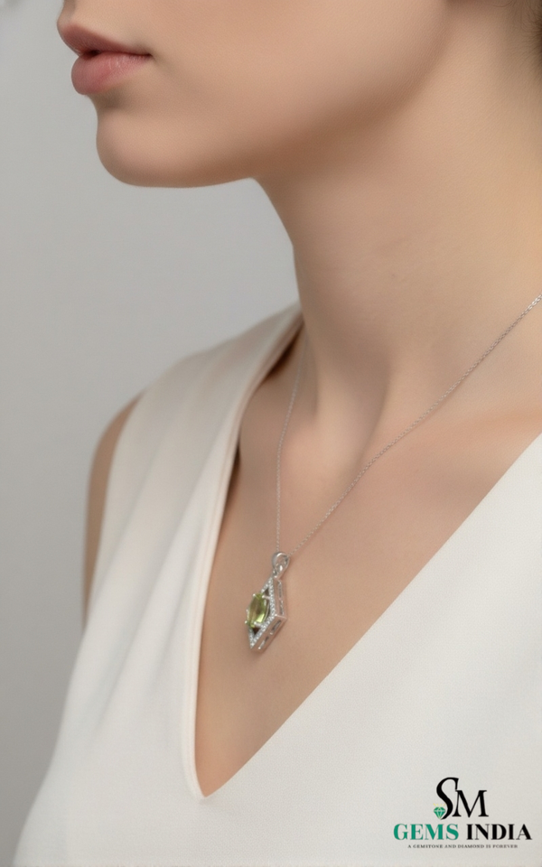 Natürlicher Smaragd-Anhänger, 14 Karat Gold-Anhänger, Smaragd-Schliff-Anhänger, minimalistische Halskette, Geburtstagsgeschenk im Mai, Anhänger für grüne Smaragd-Halskette