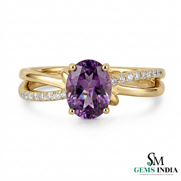 Oval Amethyst Criss Cross Ring in Gold with Diamond Accents