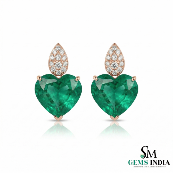 Elegant Heart Shaped Green Emerald Pendant with Diamond Detail