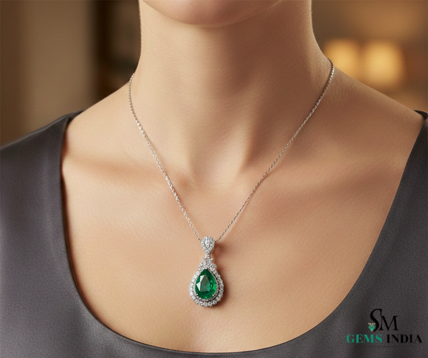 Natural Pear Cut Emerald Diamond Halo Pendant - Elegant Green Emerald Jewelry