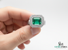 Moderner, natürlicher Smaragdring im Smaragdschliff mit Diamanten, 4 Karat Verlobungsring