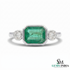 Minimalist Emerald Cut Emerald Gold Ring – Modern Bezel Setting (Copy)
