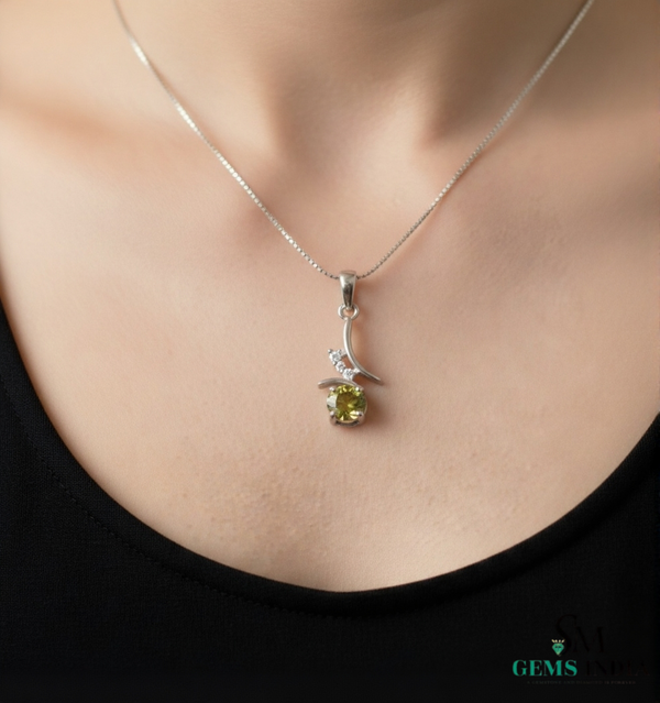 Natürlicher Smaragd-Anhänger, 14 Karat Gold-Anhänger, Smaragd-Schliff-Anhänger, minimalistische Halskette, Geburtstagsgeschenk im Mai, Anhänger für grüne Smaragd-Halskette