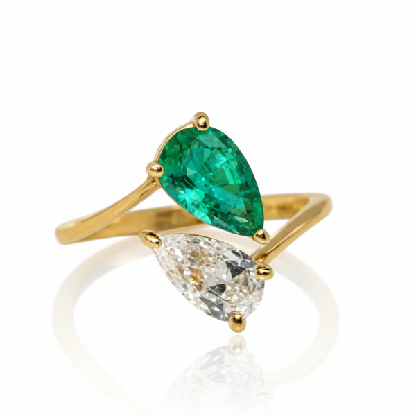 Pear Shape Natural Emerald And Moissanite Solitaire Ring - Women May Birthstone Gift Ring