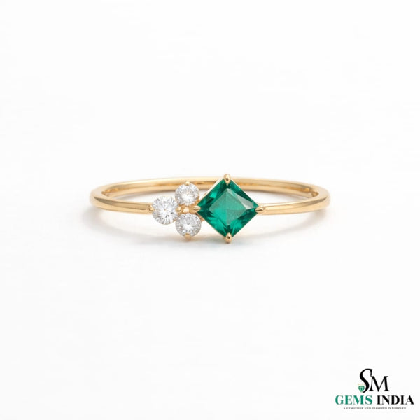 Princess Cut Green Emerald Ring with Trio Diamond Accent Cluster – Minimalist Fine Jewelry