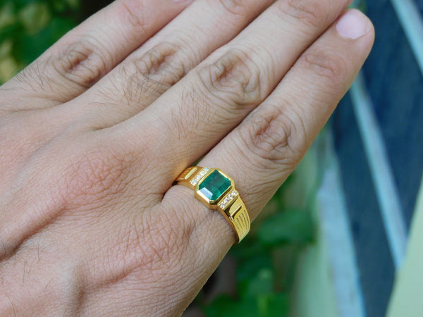 2.80 Carats Natural Emerald Men's Ring In 18K Solid Gold Men's Wedding Emerald Cut Mens Ring