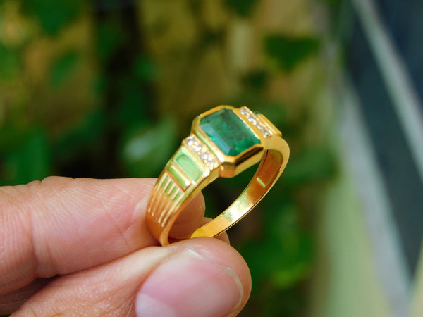 2.80 Carats Natural Emerald Men's Ring In 18K Solid Gold Men's Wedding Emerald Cut Mens Ring