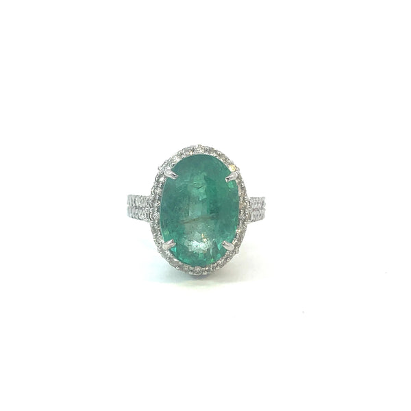 I.G.I Certified 5.50 Carats Natural Oval And Diamond Engagement Ring In 18k White Gold / Natural Diamond And May Birthstone Ring