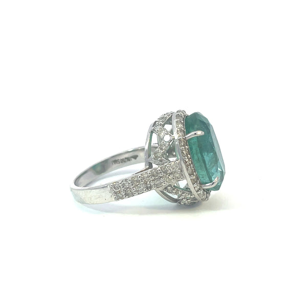 I.G.I Certified 5.50 Carats Natural Oval And Diamond Engagement Ring In 18k White Gold / Natural Diamond And May Birthstone Ring
