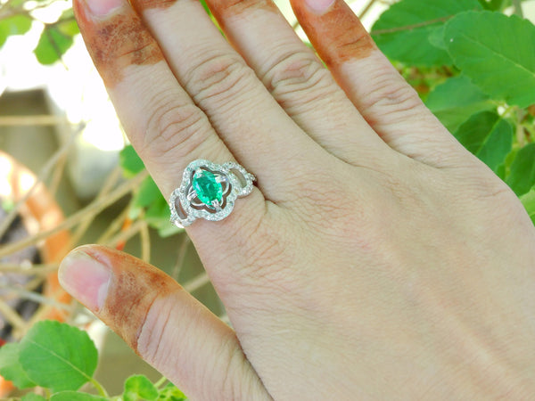 Oval Raw Emerald And Diamond Anniversary Ring / Wedding Ring For Womens / May Birthstone Ring/ Mother's Day Gift
