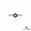 Vintage Style Round Emerald Flower Ring - Elegant Fine Jewelry