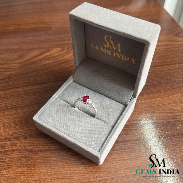 Minimalist Oval Ruby Ring with Diamond Side Stones – Timeless Elegant Style