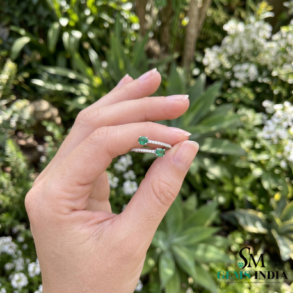 Elegant Oval Emerald and Diamond Bypass Ring - Green Gemstone Jewelry