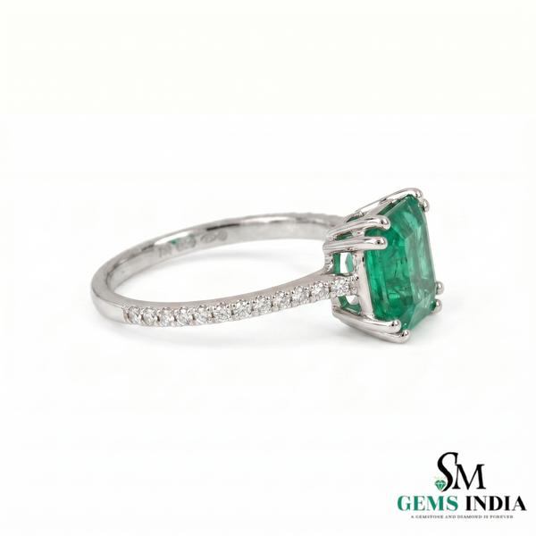 Achteckiger Verlobungsring mit natürlichem Smaragd und Diamanten, Jubiläumsgeschenkring