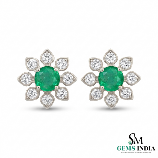 1.60 carat Daisy Flower Stud Earrings in Gold with Natural Emerald-Green Stone