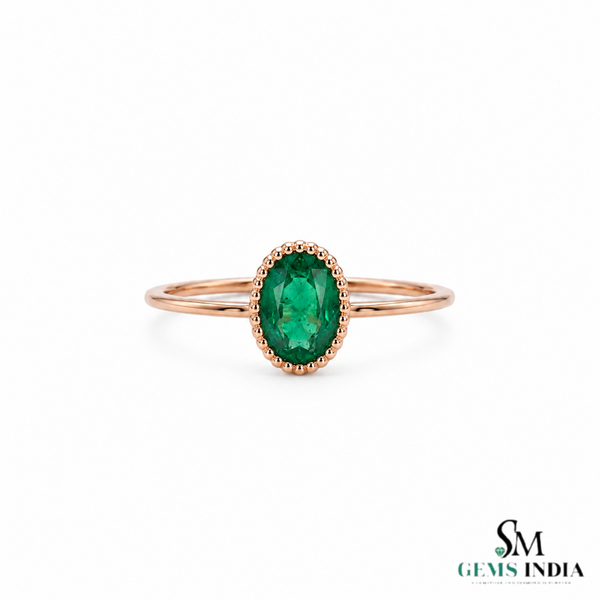 Doppelter Smaragd-Ring in offenem Design aus 14 Karat Gold – Band mit quadratisch und rund geschliffenen grünen Edelsteinen