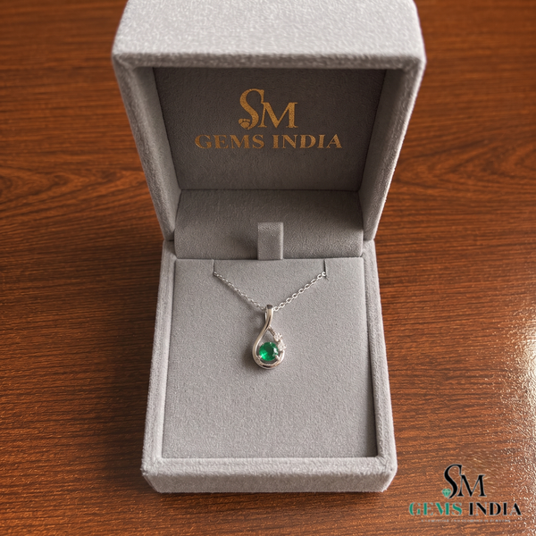Round Emerald & Diamond Pendant With Elegant Curved Design - Fine Jewelry Gift For Her